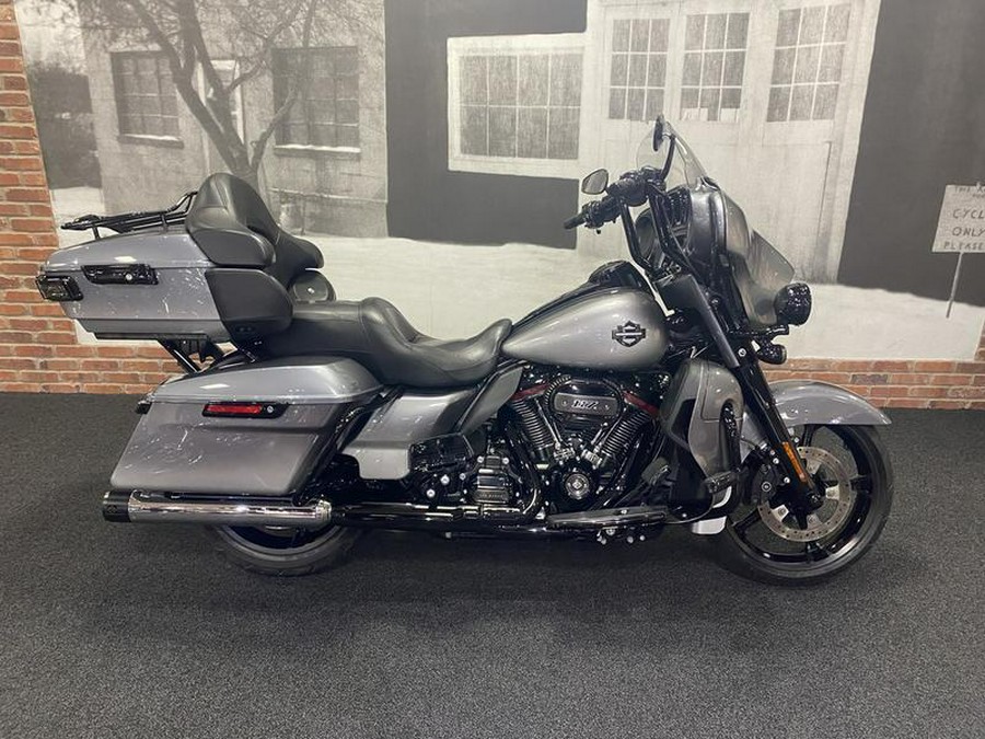 2019 Harley-Davidson® FLHTKSE - CVO™ Limited