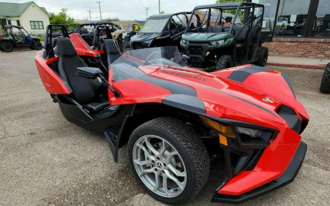 2021 Polaris Slingshot SL Review: With AutoDrive and Paddle Shifters