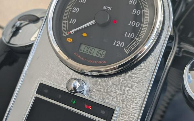 2016 Harley-Davidson FLSTF - Softail Fat Boy