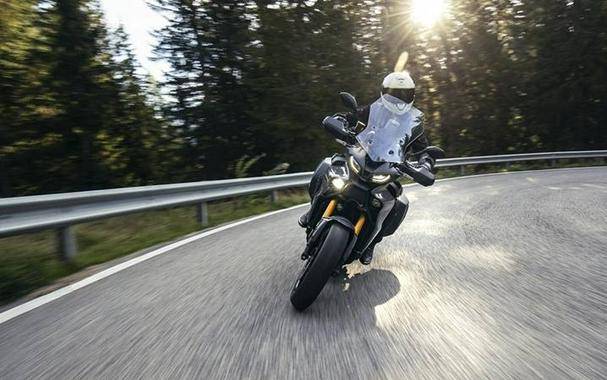 2024 Yamaha TRACER 9 GT+