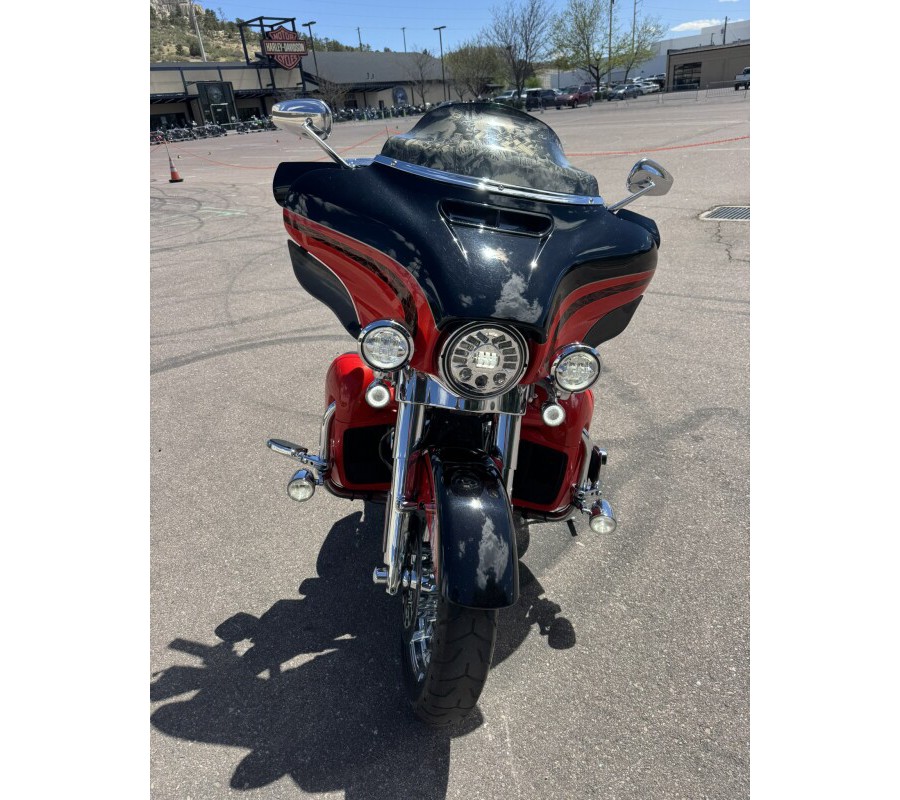2016 Harley-Davidson® CVO™ Limited