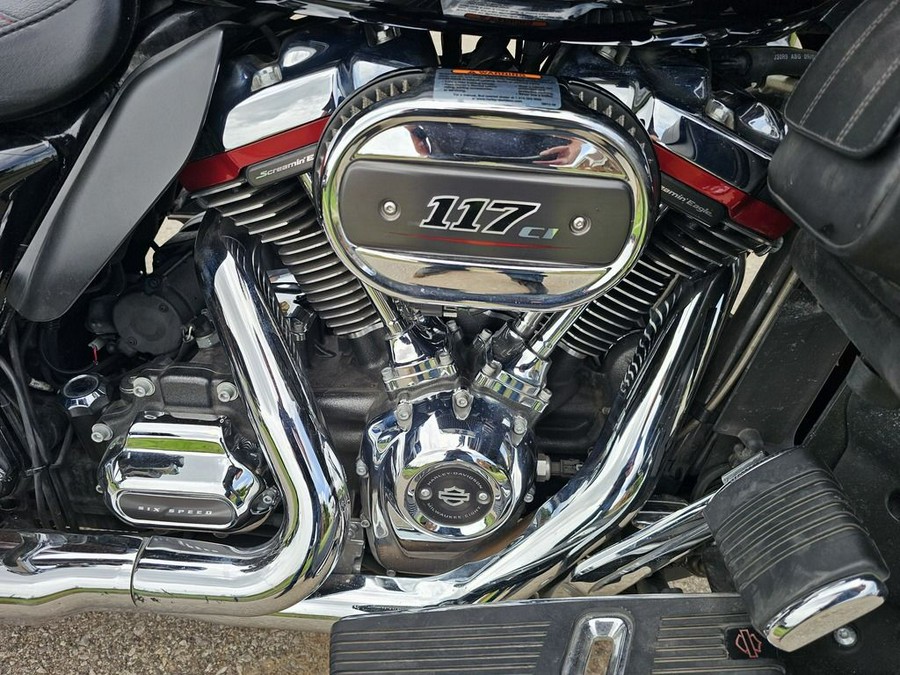 2019 Harley-Davidson Electra Glide® CVO™ Limited