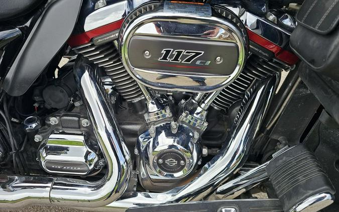 2019 Harley-Davidson Electra Glide® CVO™ Limited