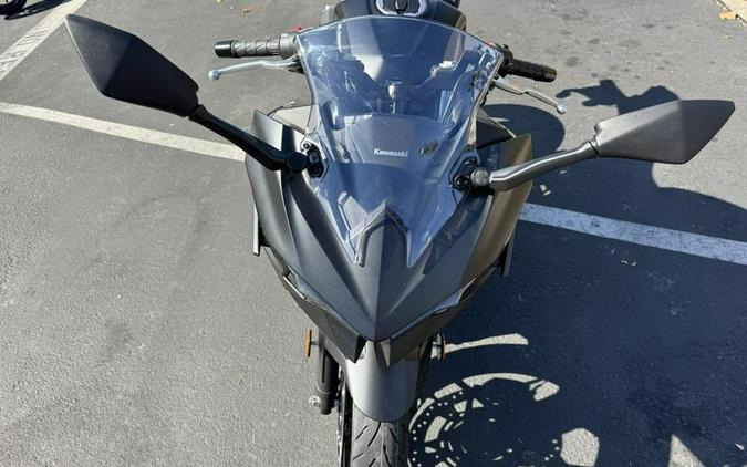 2026 Kawasaki Ninja® 500 ABS Metallic Flat Spark Black