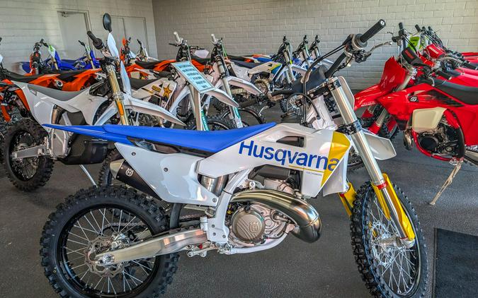2027 Husqvarna TC 300 - 337907
