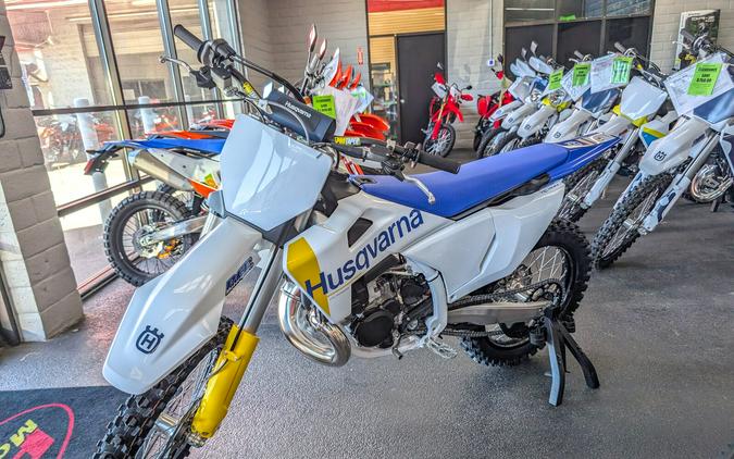 2027 Husqvarna TC 300 - 337907