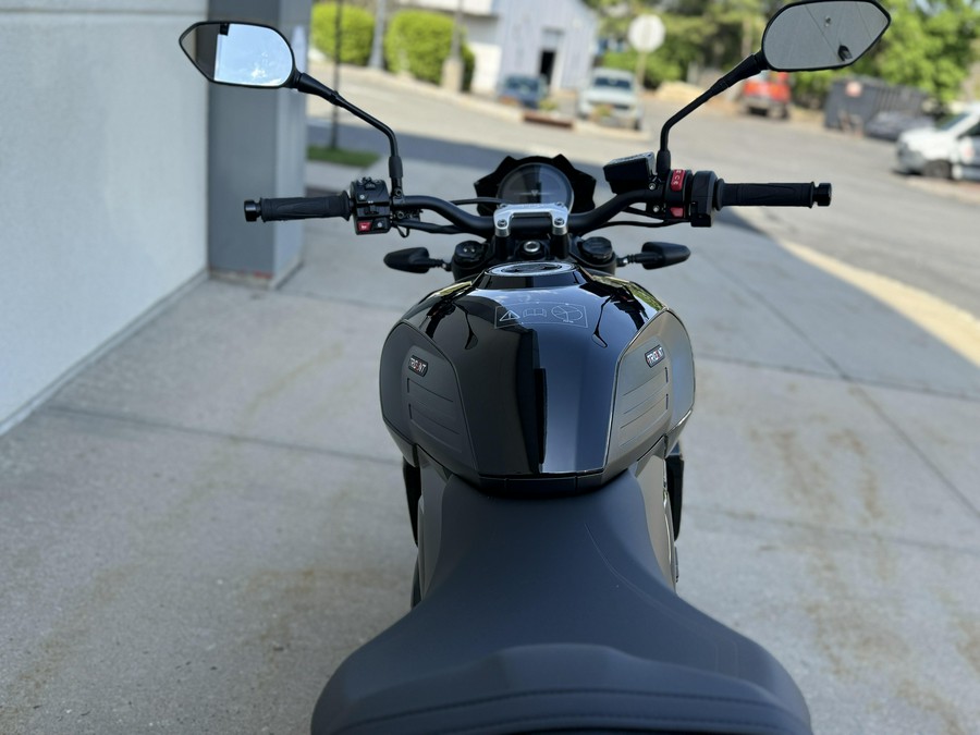2026 Triumph TRIDENT 800