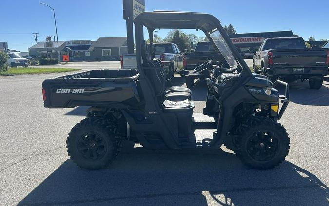 2021 Can-Am® Defender XT HD8