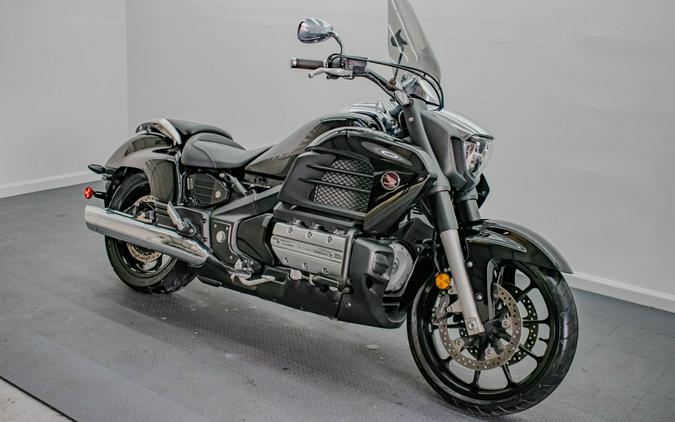 2014 Honda Gold Wing® Valkyrie®