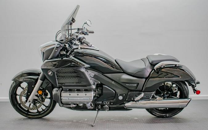 2014 Honda Gold Wing® Valkyrie®