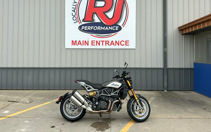 2023 Indian FTR R Carbon