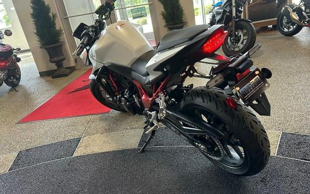 2025 Honda CB750 Hornet