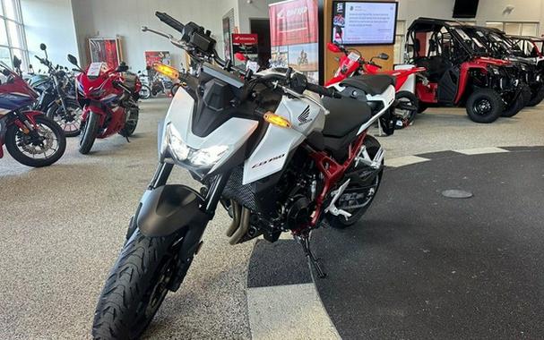 2025 Honda CB750 Hornet