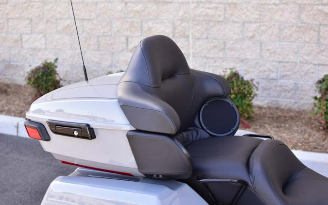 2025 Harley-Davidson Tri Glide Ultra FLHTCUTG