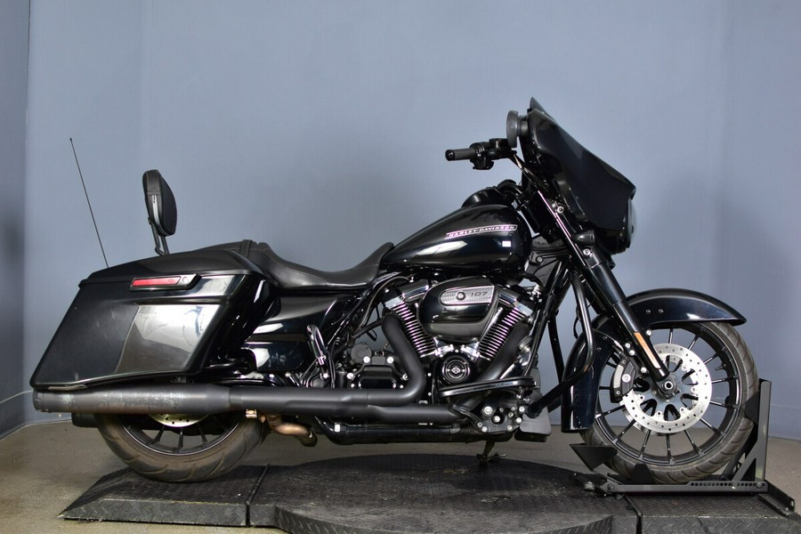 2018 Harley-Davidson Street Glide Special