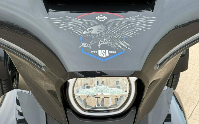 2026 Harley-Davidson® Street Glide 3 Limited Midnight Ember Chrome Trim