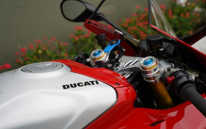 2024 Ducati Panigale V4 R Livery