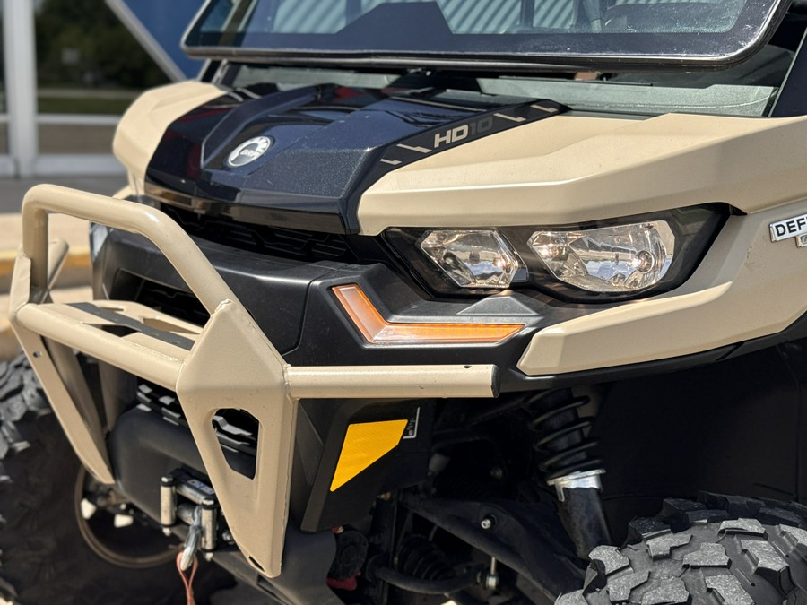 2023 Can-Am Defender Limited HD10