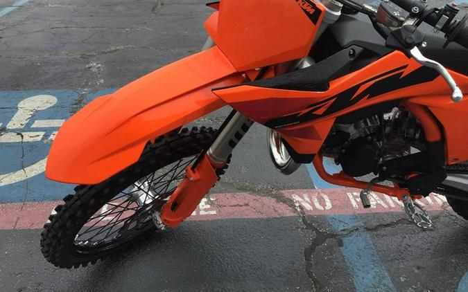 2025 KTM 85 SX 1916