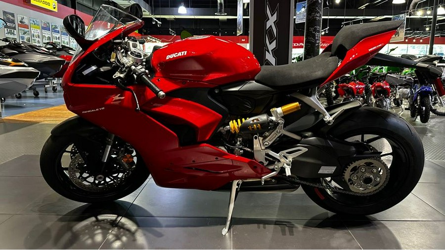 2024 Ducati Panigale V2