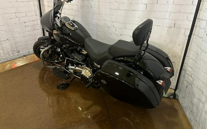 2021 Harley-Davidson Sport Glide FLSB Vivid Black Deluxe