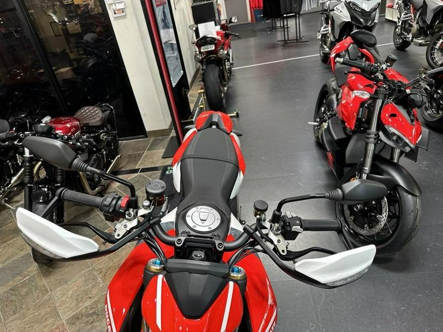 2025 Ducati Hypermotard 950 SP Special Livery