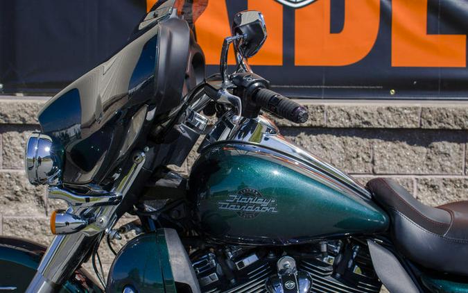 2021 Harley-Davidson® FLHTCUTG - Tri Glide® Ultra