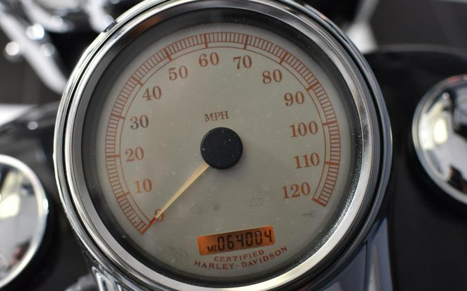 2006 Harley-Davidson Road King Custom Vivid Black FLHRSI