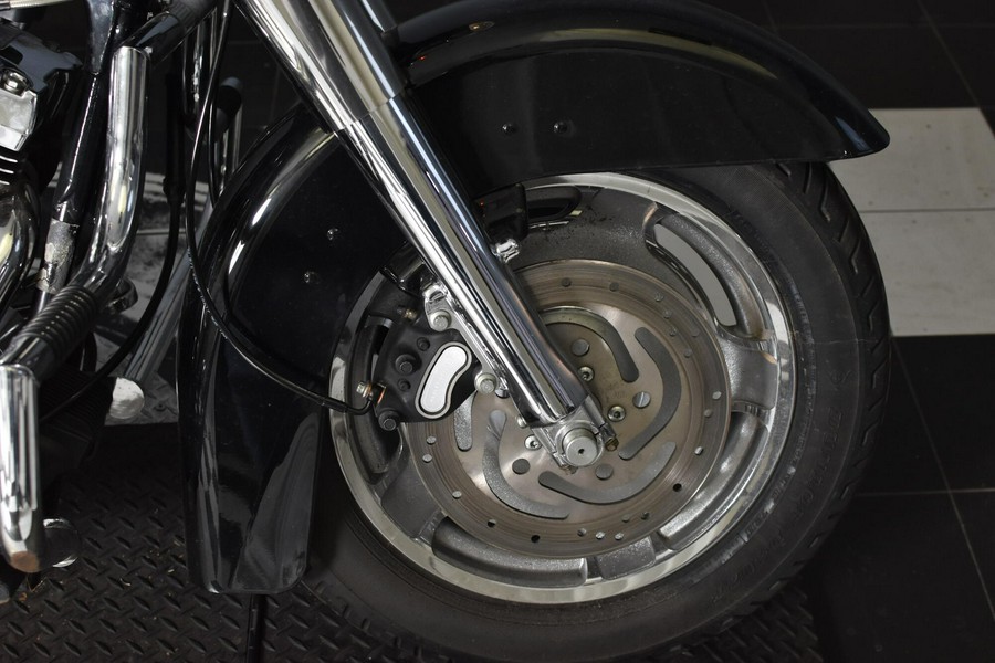 2006 Harley-Davidson Road King Custom Vivid Black FLHRSI