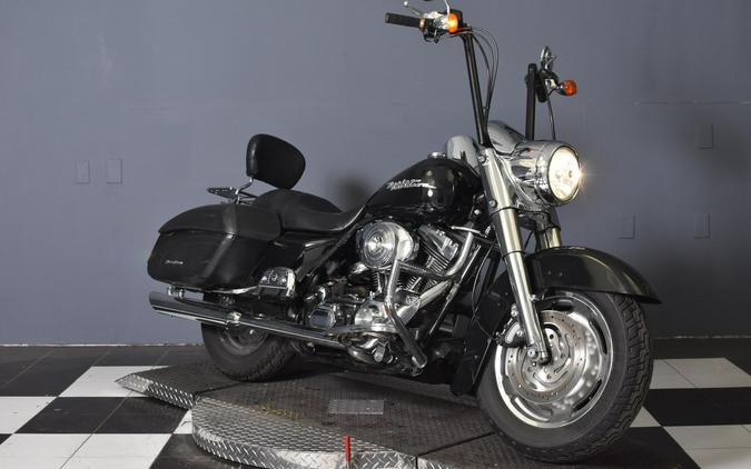 2006 Harley-Davidson Road King Custom Vivid Black FLHRSI