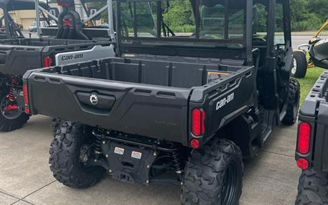 2023 Can-Am Defender MAX HD7