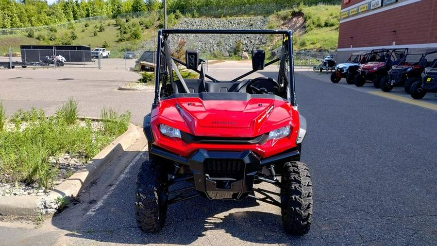 2025 Honda® Pioneer 1000