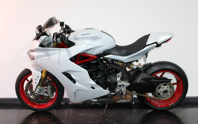 2017 Ducati SuperSport S Star White Silk