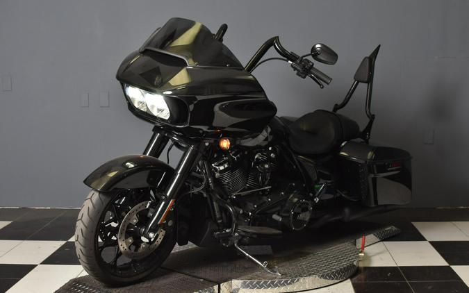 2023 Harley-Davidson Road Glide Special Vivid Black FLTRXS