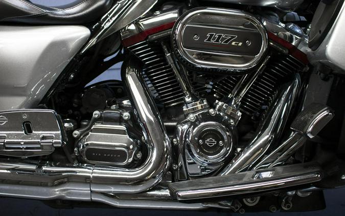 2019 Harley-Davidson® FLHXSE - CVO™ Street Glide®