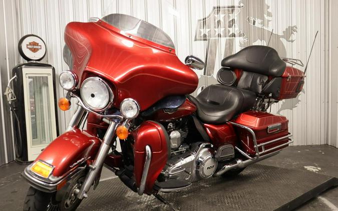 2013 Harley-Davidson® FLHTCU - Electra Glide® Ultra Classic®