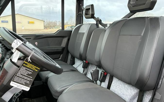 2026 Can-Am Defender XT CAB HD11