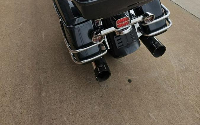 2015 Harley-Davidson Road King® Base