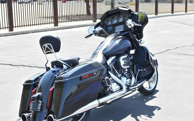 2016 Harley-Davidson Street Glide Vivid Black FLHXSE