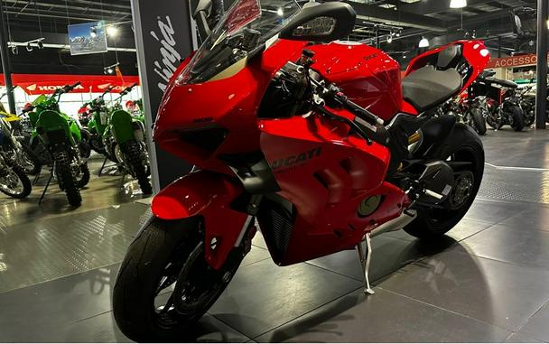 2024 Ducati Panigale V4