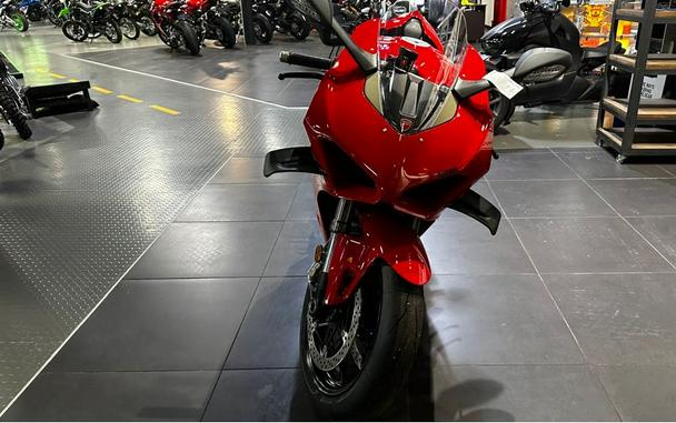 2024 Ducati Panigale V4