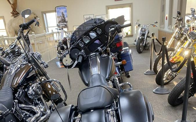 2022 Harley-Davidson® Street Glide® Special