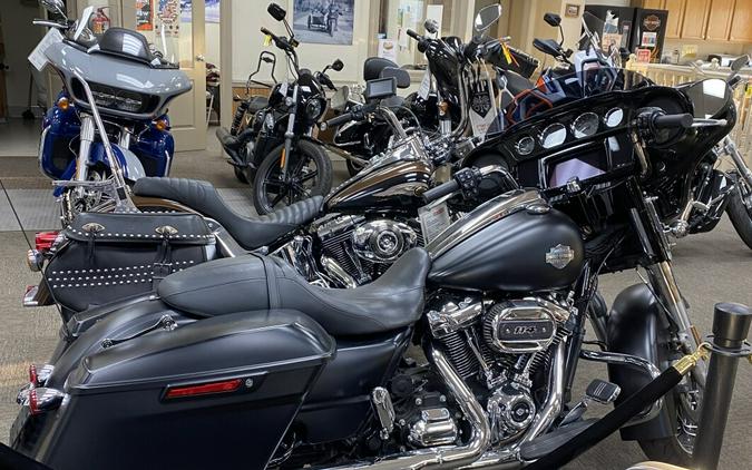 2022 Harley-Davidson® Street Glide® Special