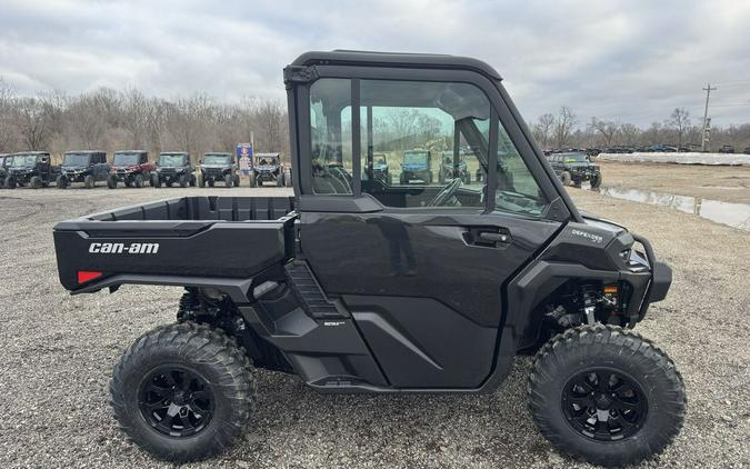 2026 Can-Am Defender XT CAB HD11