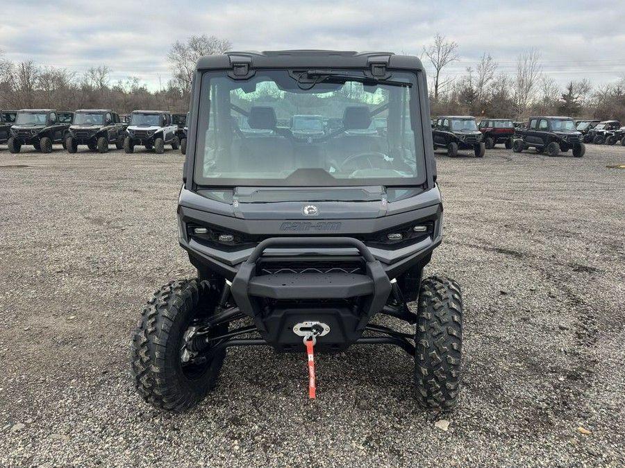 2026 Can-Am Defender XT CAB HD11