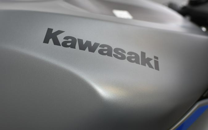 2025 NINJA ZX-6R - Kawasaki