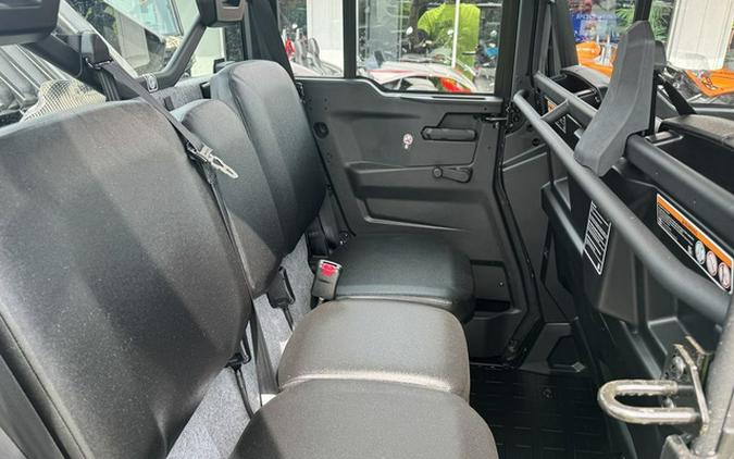 2026 Can-Am Defender MAX DPS CAB HD10