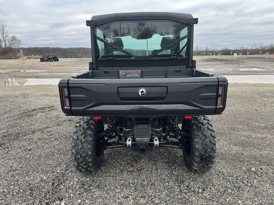 2026 Can-Am Defender XT CAB HD11