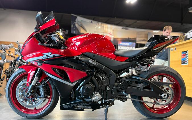 2025 Suzuki GSXR1000