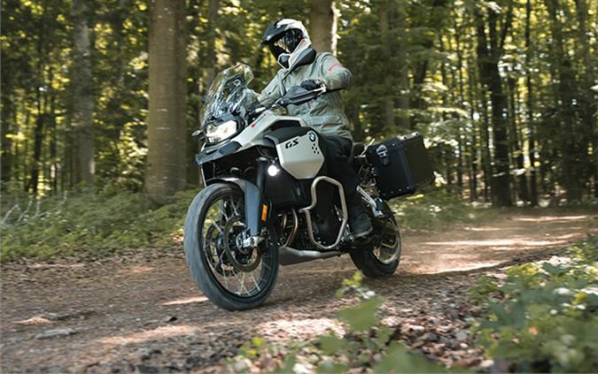 2024 BMW F 900 GS Adventure